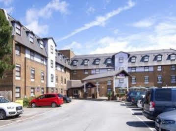 Premier London Gatwick Airport - A23 Airport Way Hotel Crawley (West Sussex)