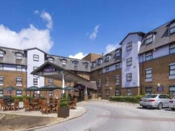 Premier London Gatwick Airport - A23 Airport Way Hotel 3*